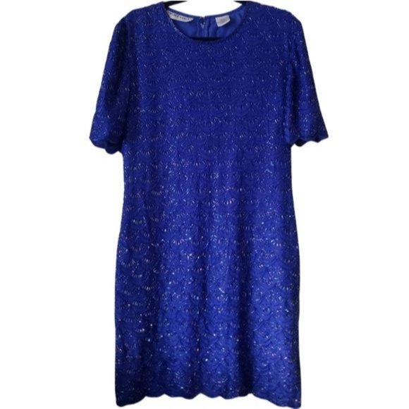 Night Vogue Dresses & Skirts - Vintage Night Vogue Silk Dress size 8 Hand Beaded scalloped hem royal Blue